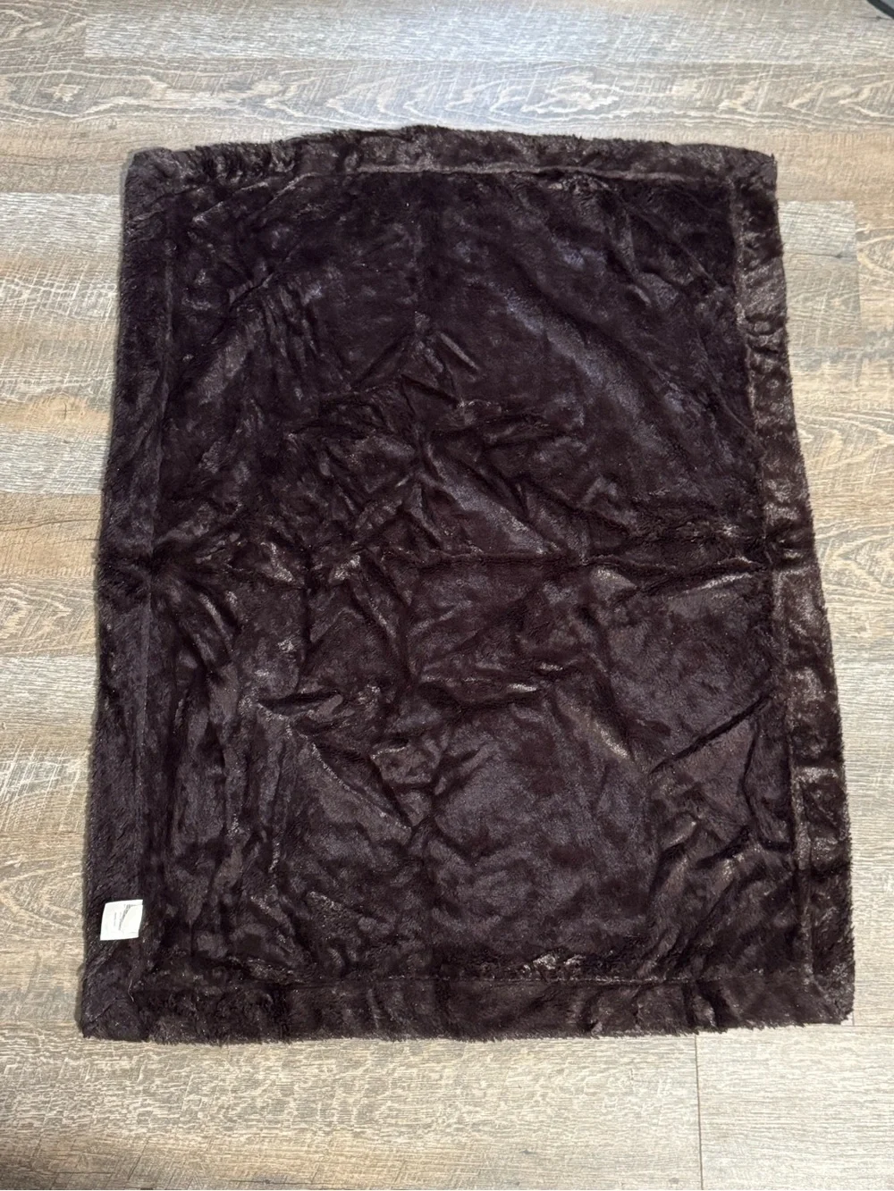 Discontinued Koala Baby Faux Fur Leopard Spot Blanket From 2010
